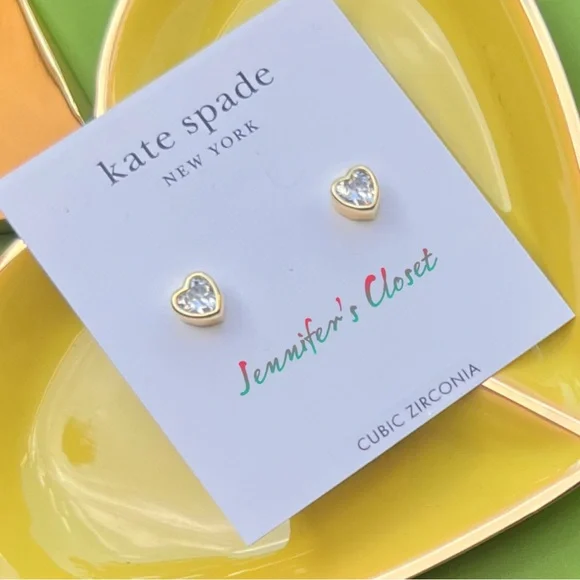 NWT ♠️ Kate Spade Cz Heart Stud Earrings - Picture 8 of 8